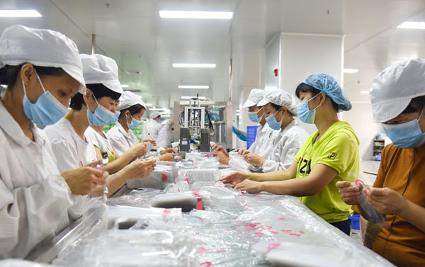 广州哪里有代加工化妆品的厂?